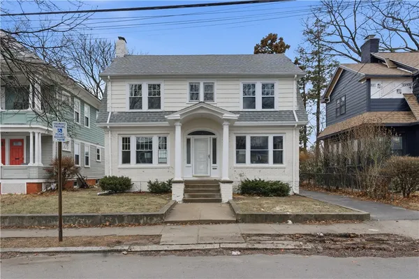 $899,900 | 104 Woodbine Street, Providence, RI 02906