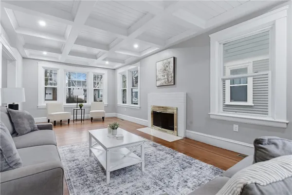 $899,900 | 104 Woodbine Street, Providence, RI 02906