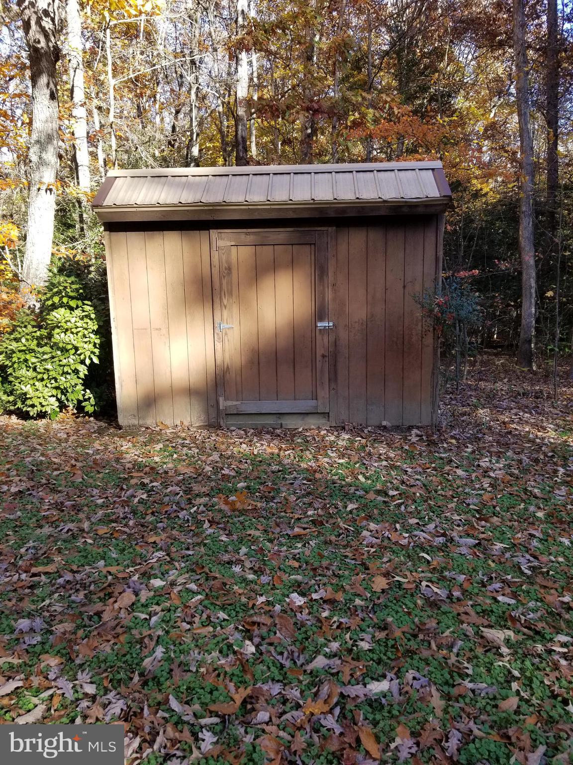 5301 Courtneys Corner Road Sumerduck, VA 22742 - Photo 36 of 46 SHED