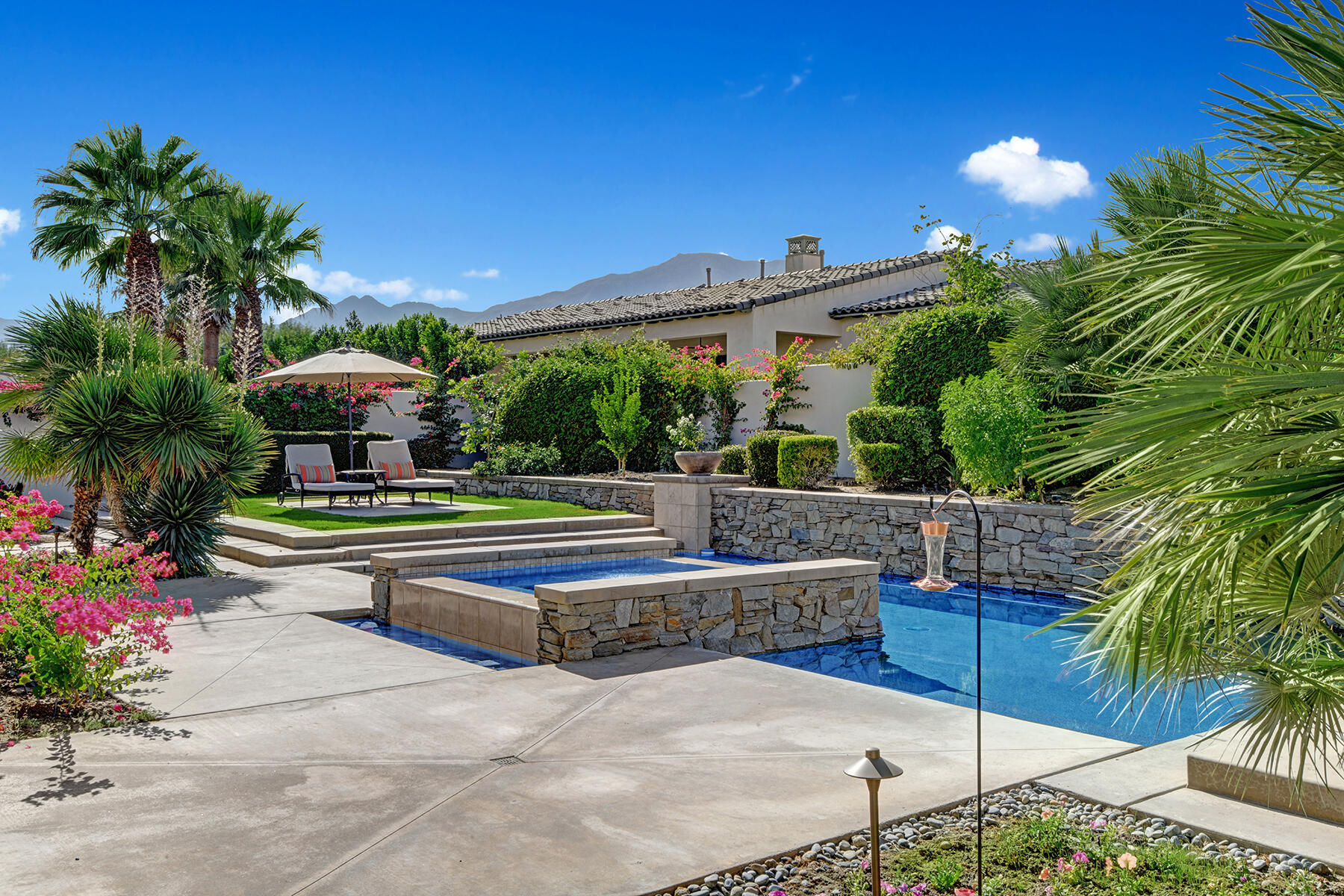 81103 Monarchos Circle La Quinta, CA 92253 - Photo 2 of 34 POOL AND SPA TO CHAISES AND MOUNTAINS RS