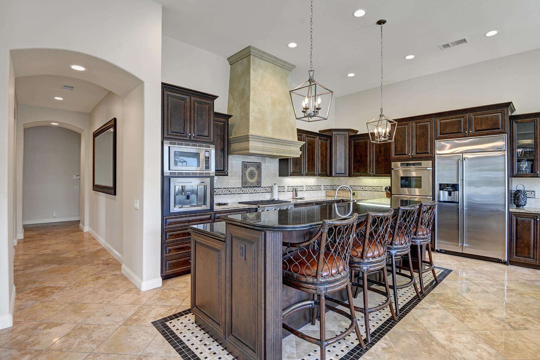 81103 Monarchos Circle La Quinta, CA 92253 - Photo 8 of 34 KITCHEN RS