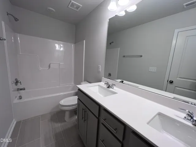 $1,995 | Undisclosed Address, Raleigh, NC 27610