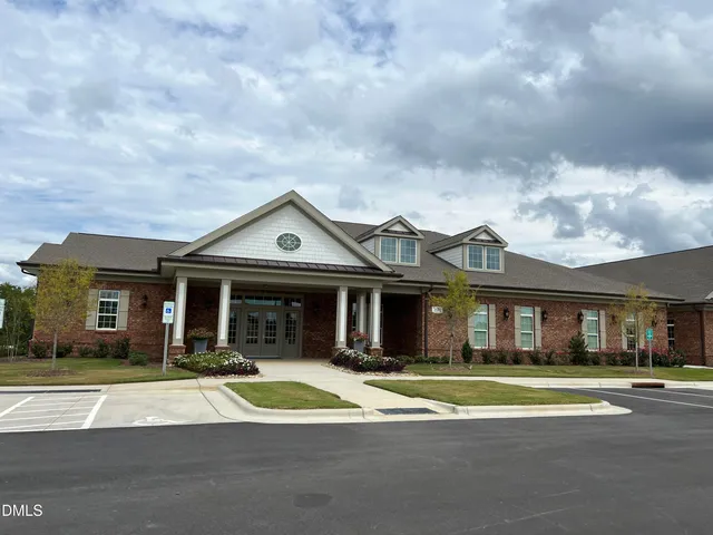 $1,995 | Undisclosed Address, Raleigh, NC 27610