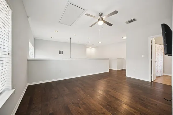 $424,900 | 1049 Colonial Drive, Coppell, TX 75019