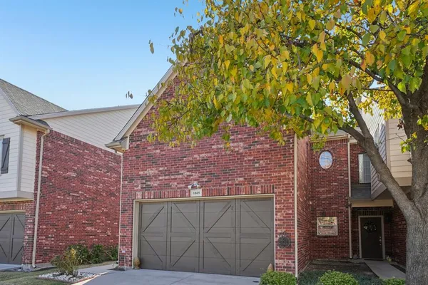 $424,900 | 1049 Colonial Drive, Coppell, TX 75019
