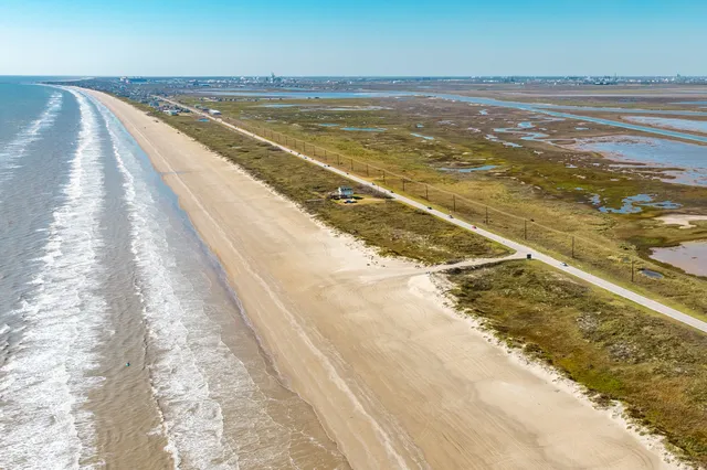 $498,000 | 4210 Bluewater / County Road 257 Highway, Freeport, TX 77541