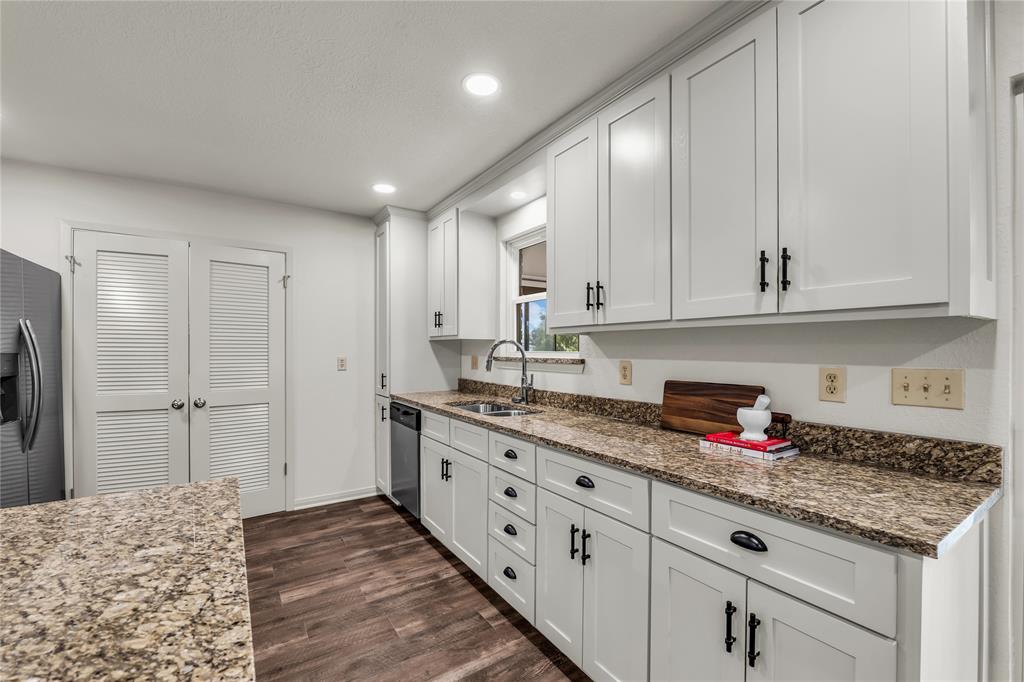 299 Aggie Way China Spring, TX 76633 - Photo 7 of 29 Gallery Image 7