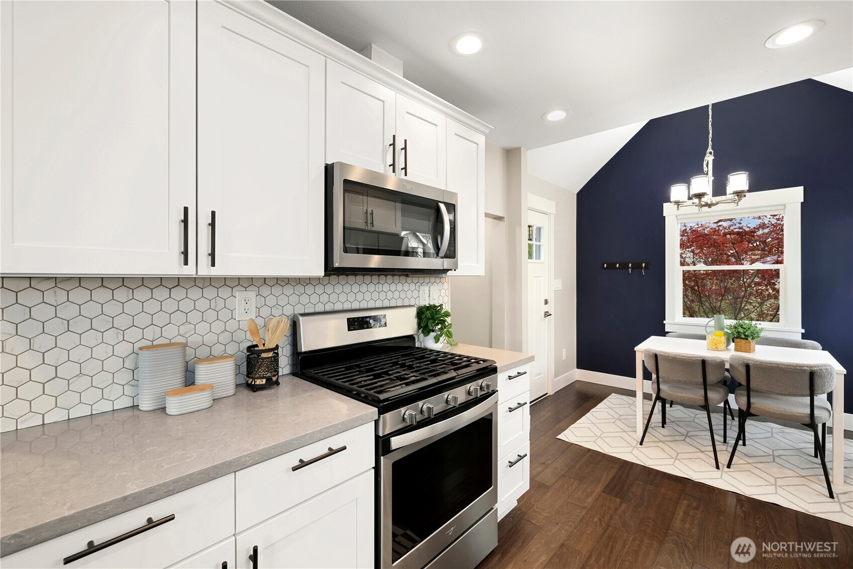 2208 Smithers Avenue South Renton, WA 98055 - Photo 11 of 40