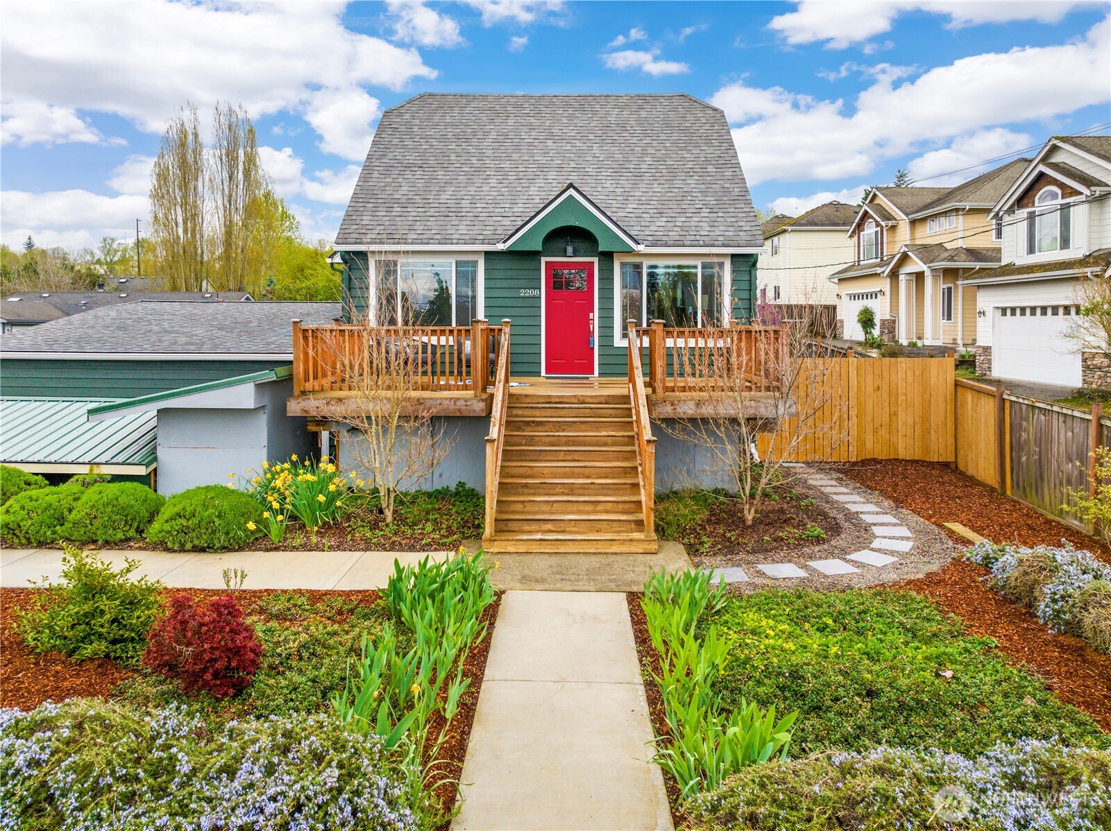 2208 Smithers Avenue South Renton, WA 98055 - Photo 2 of 40