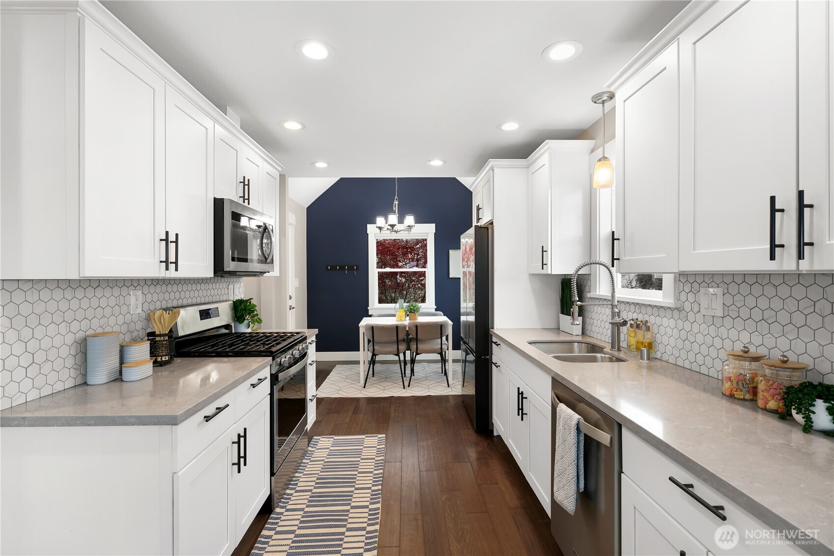 2208 Smithers Avenue South Renton, WA 98055 - Photo 8 of 40