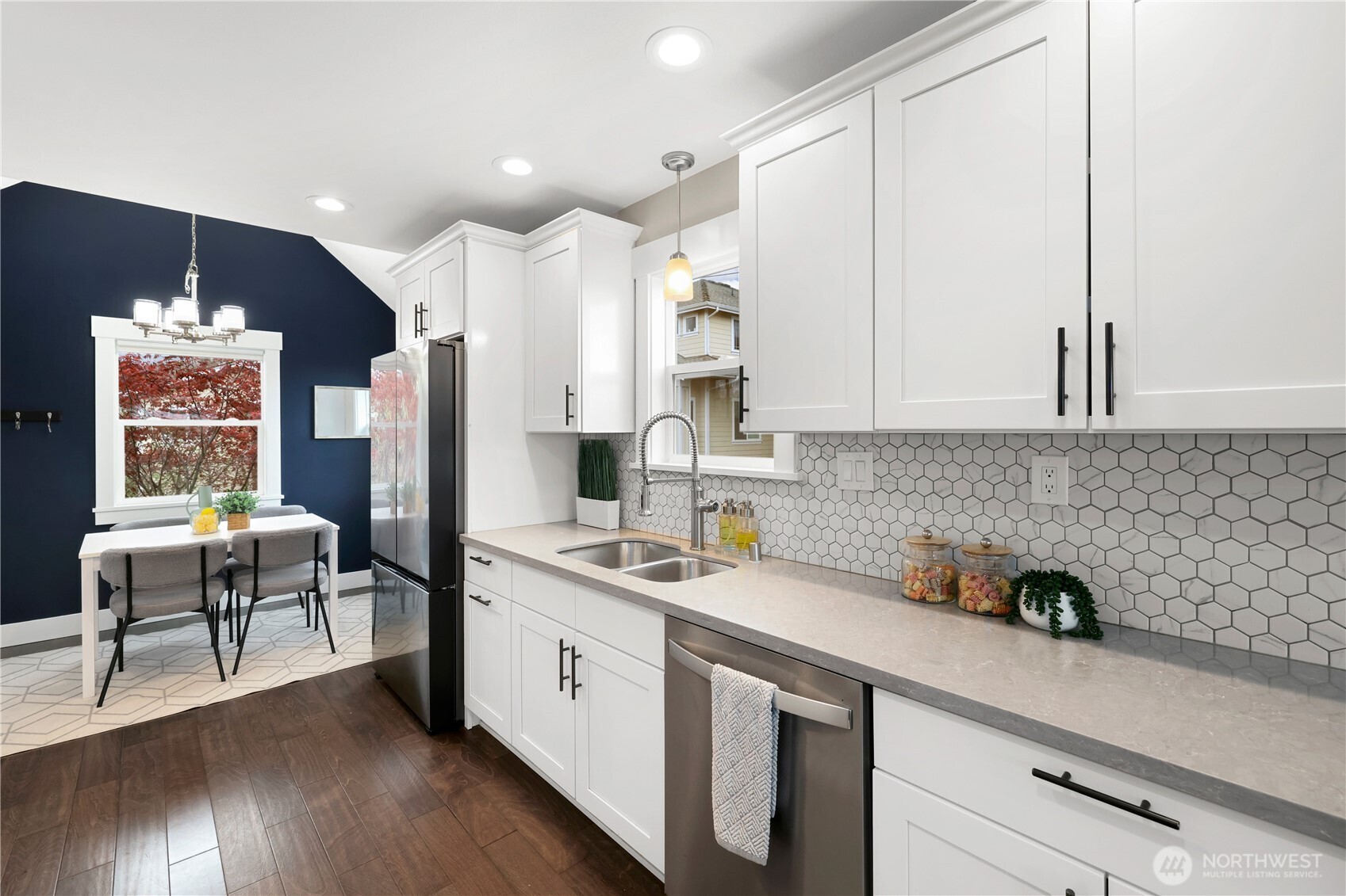 2208 Smithers Avenue South Renton, WA 98055 - Photo 9 of 40