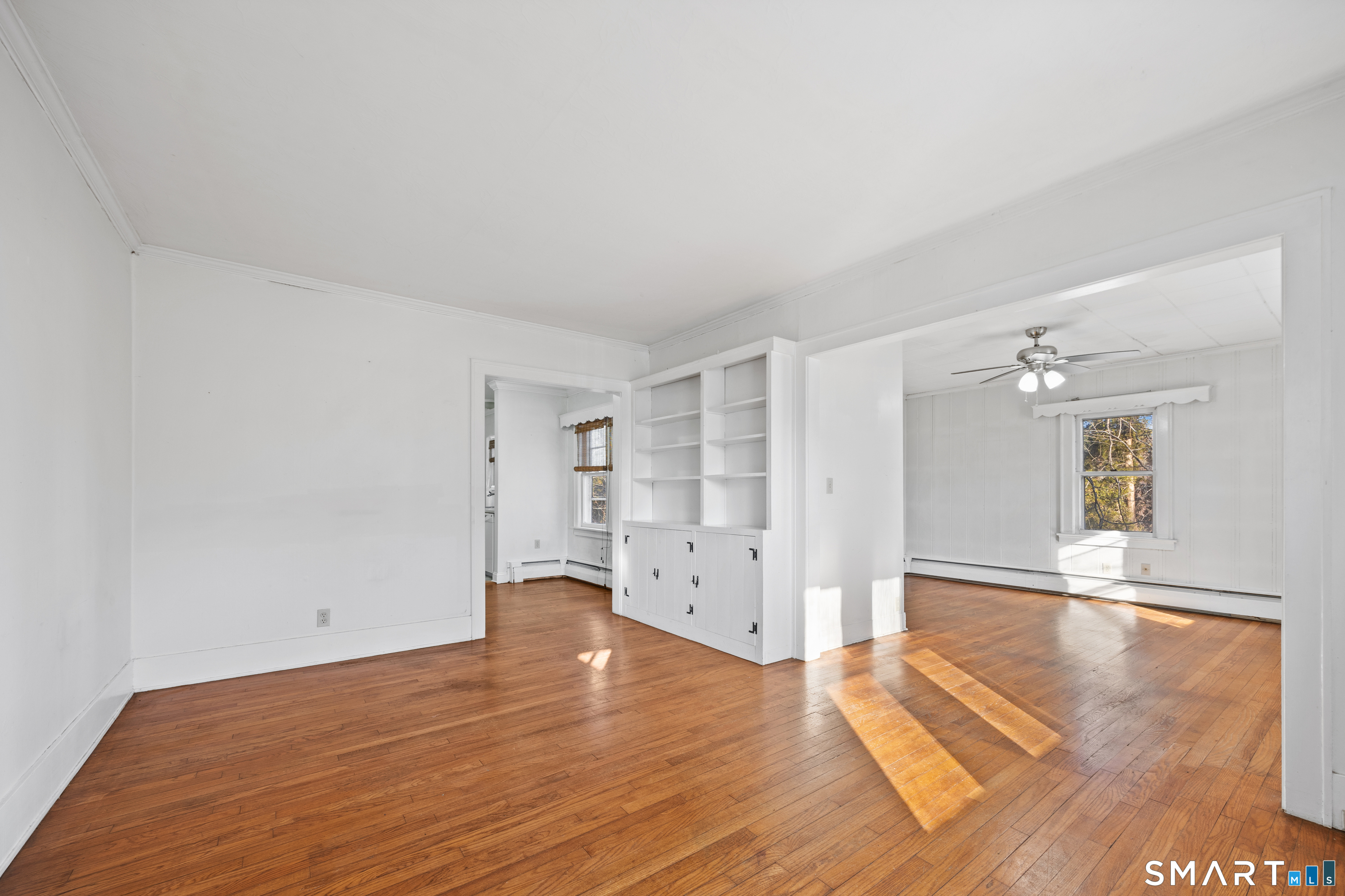 393 South Meriden Road Cheshire, CT 06410 - Photo 5 of 25