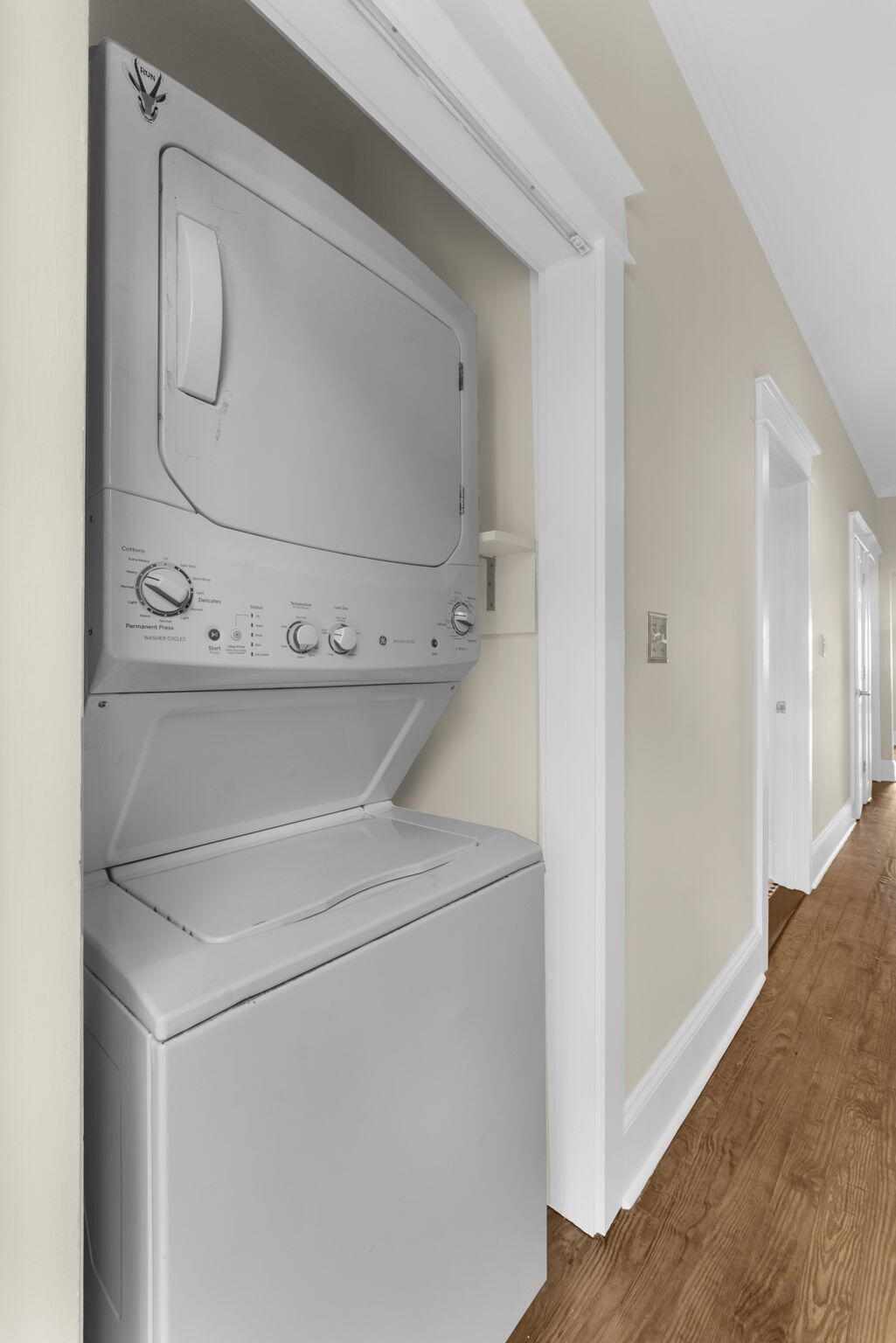 611 Rutledge Avenue, Unit A Charleston, SC 29403 - Photo 14 of 29 12-web-or-mls-DSC04748