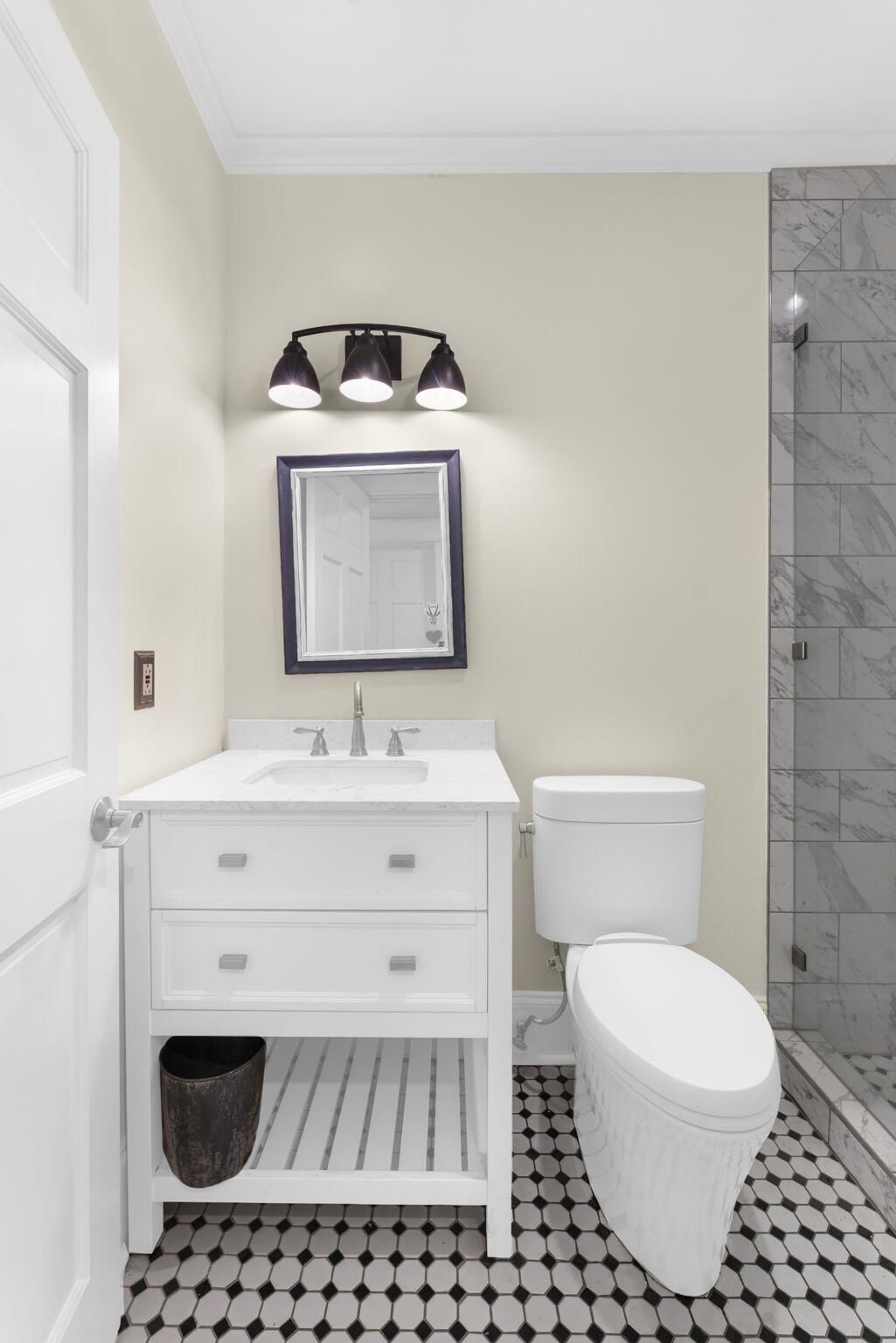 611 Rutledge Avenue, Unit A Charleston, SC 29403 - Photo 17 of 29 11-web-or-mls-DSC04743