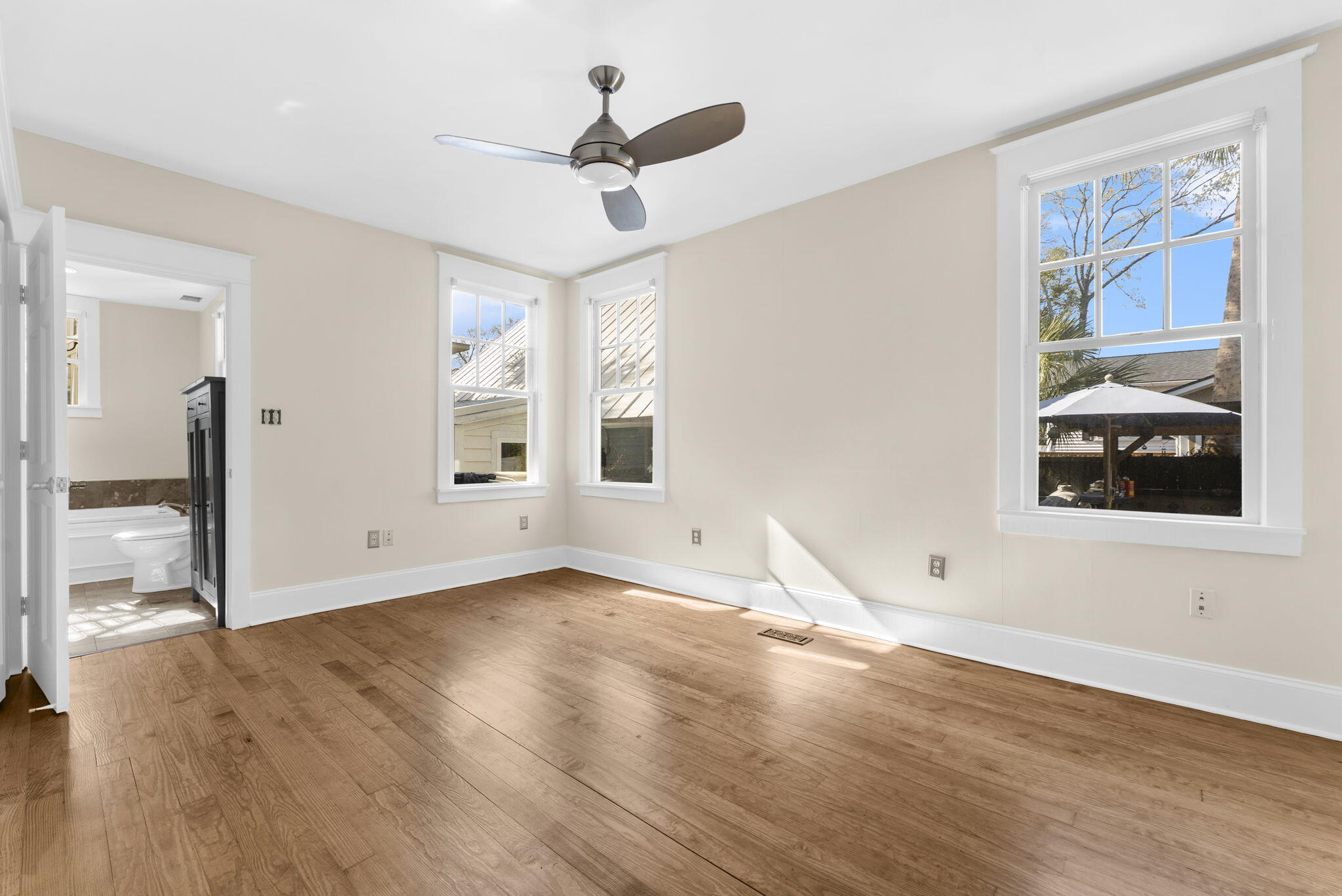 611 Rutledge Avenue, Unit A Charleston, SC 29403 - Photo 23 of 29 1-web-or-mls-DSC04688