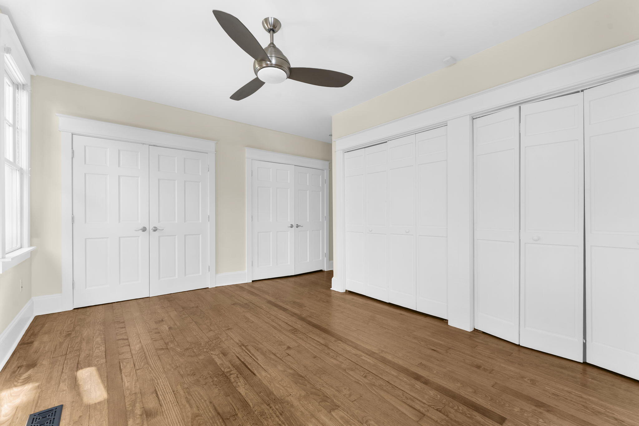 611 Rutledge Avenue, Unit A Charleston, SC 29403 - Photo 24 of 29 2-web-or-mls-DSC04693