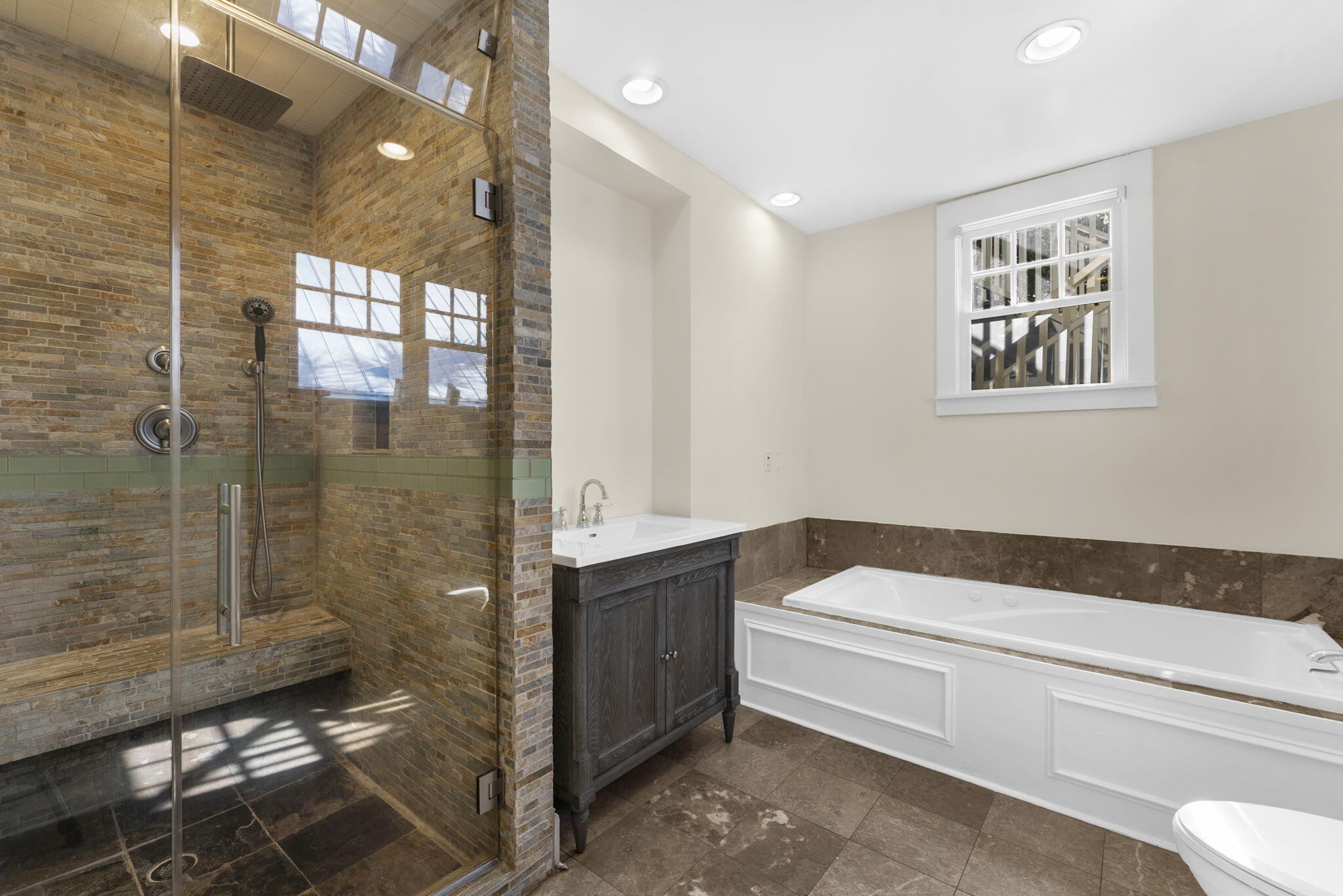 611 Rutledge Avenue, Unit A Charleston, SC 29403 - Photo 25 of 29 3-web-or-mls-DSC04698