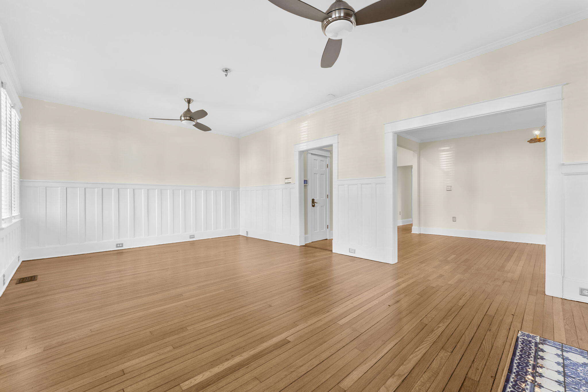 611 Rutledge Avenue, Unit A Charleston, SC 29403 - Photo 3 of 29 24-web-or-mls-DSC04808