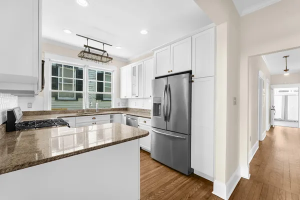$5,500 | 611 Rutledge Avenue, Unit A, Charleston, SC 29403