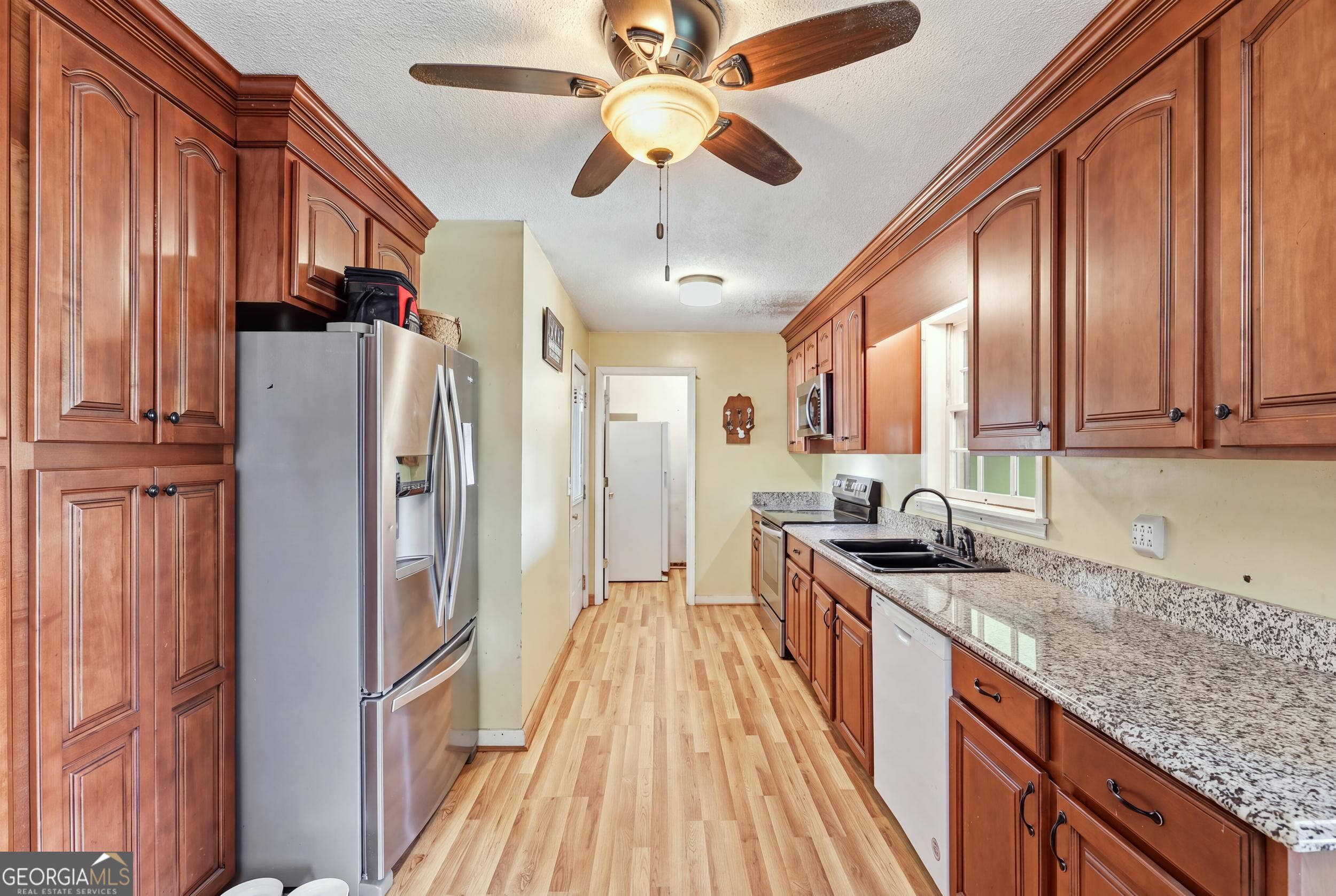 282 Wall Bridge Road Clarkesville, GA 30523 - Photo 10 of 38 Gallery Image 10