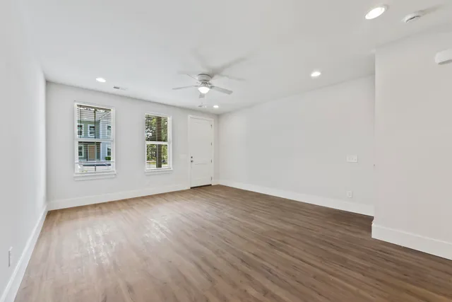 $1,500 | 503 North Walnut Street, Summerville, SC 29483