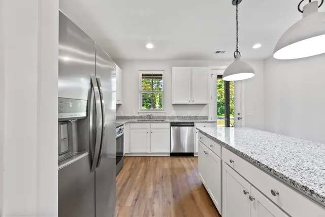 $1,500 | 503 North Walnut Street, Summerville, SC 29483