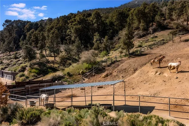 a view of outdoor space