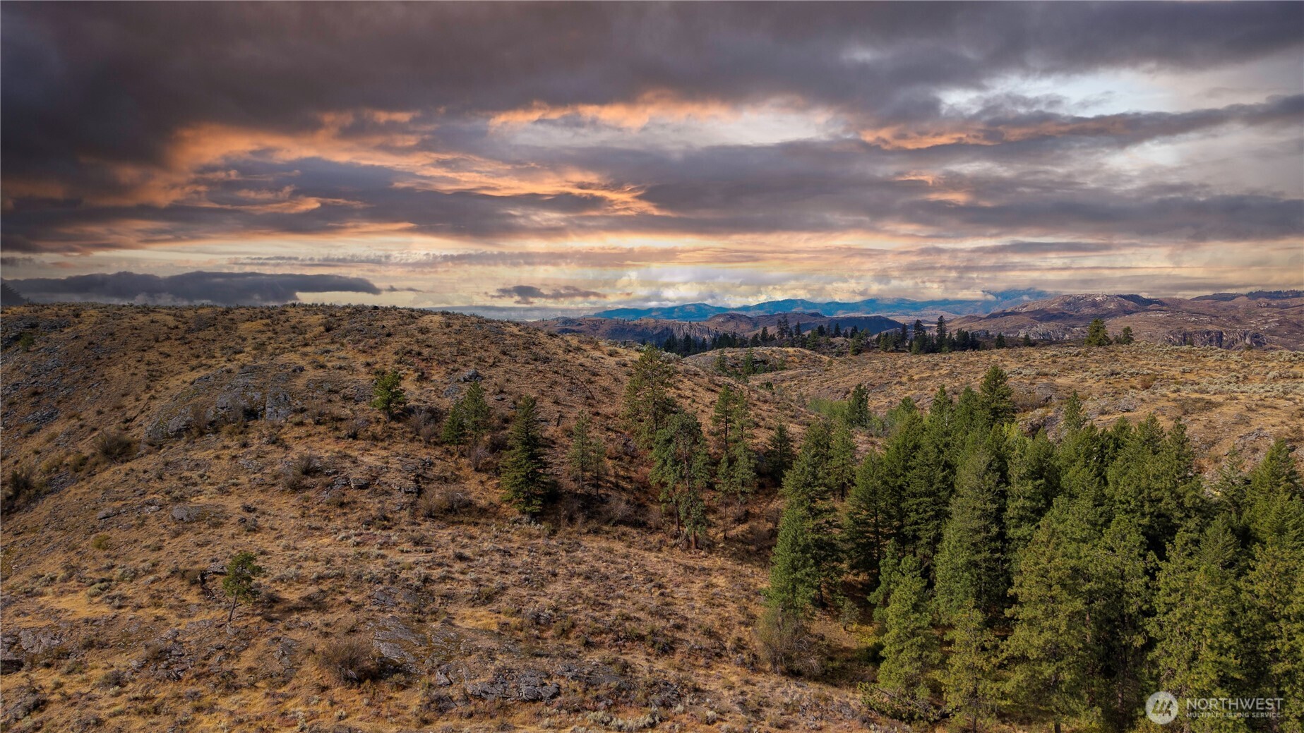 0 Tbd Pharr Out Way Riverside, WA 98849 - Photo 6 of 11 a view of mountain with lake view