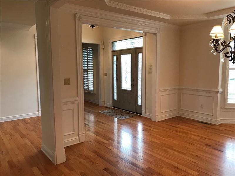 305 Scenic Court Coraopolis, PA 15108 - Photo 9 of 20 a view of a interior in a house