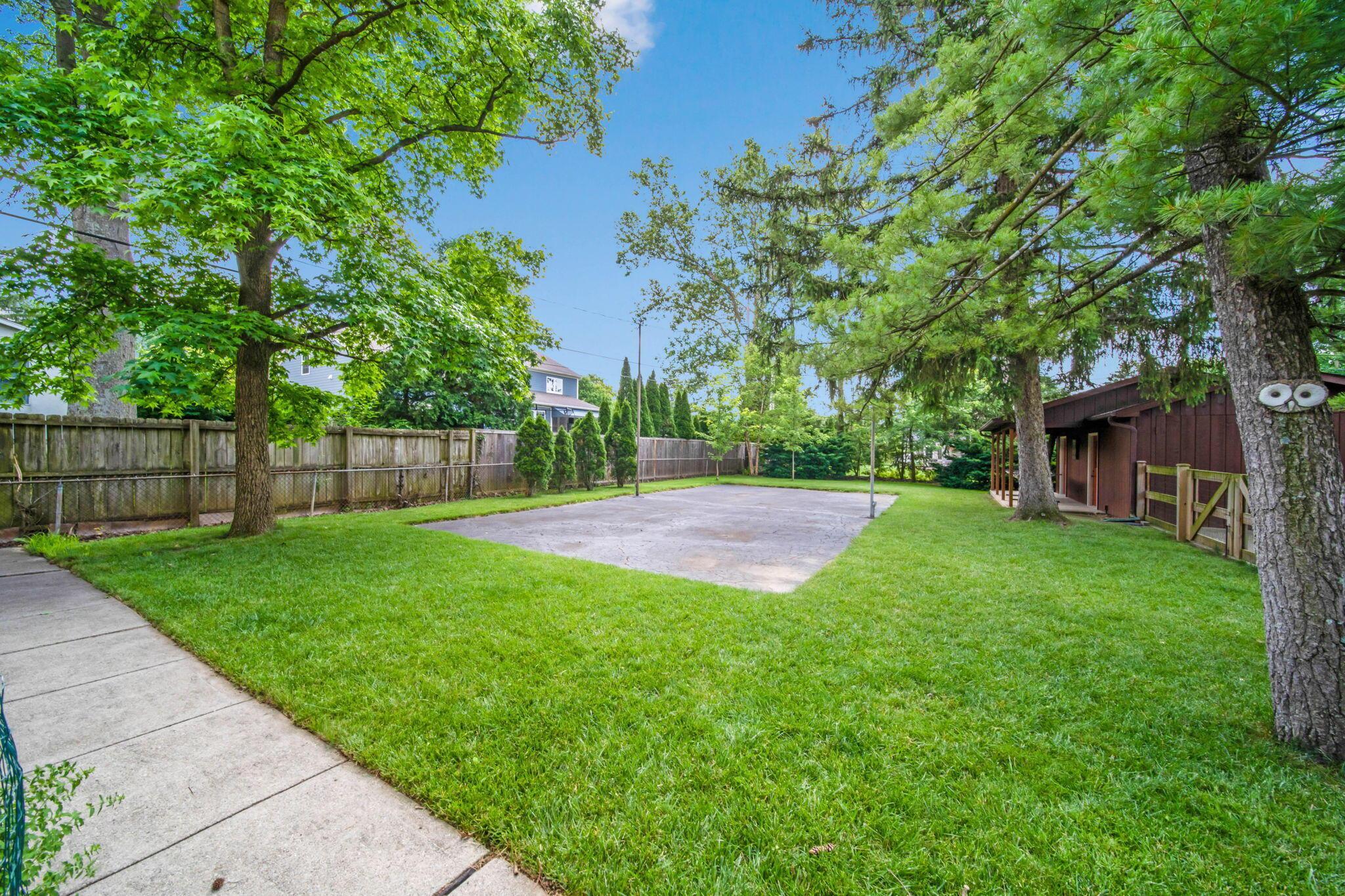 2439 Middlesex Road Columbus, OH 43220 - Photo 51 of 61 55-web-or-mls-DSC04896