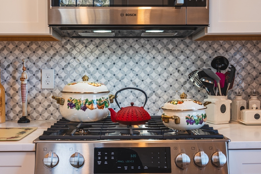 14 Robinson Road, Unit 2 Littleton, MA 01460 - Photo 14 of 40