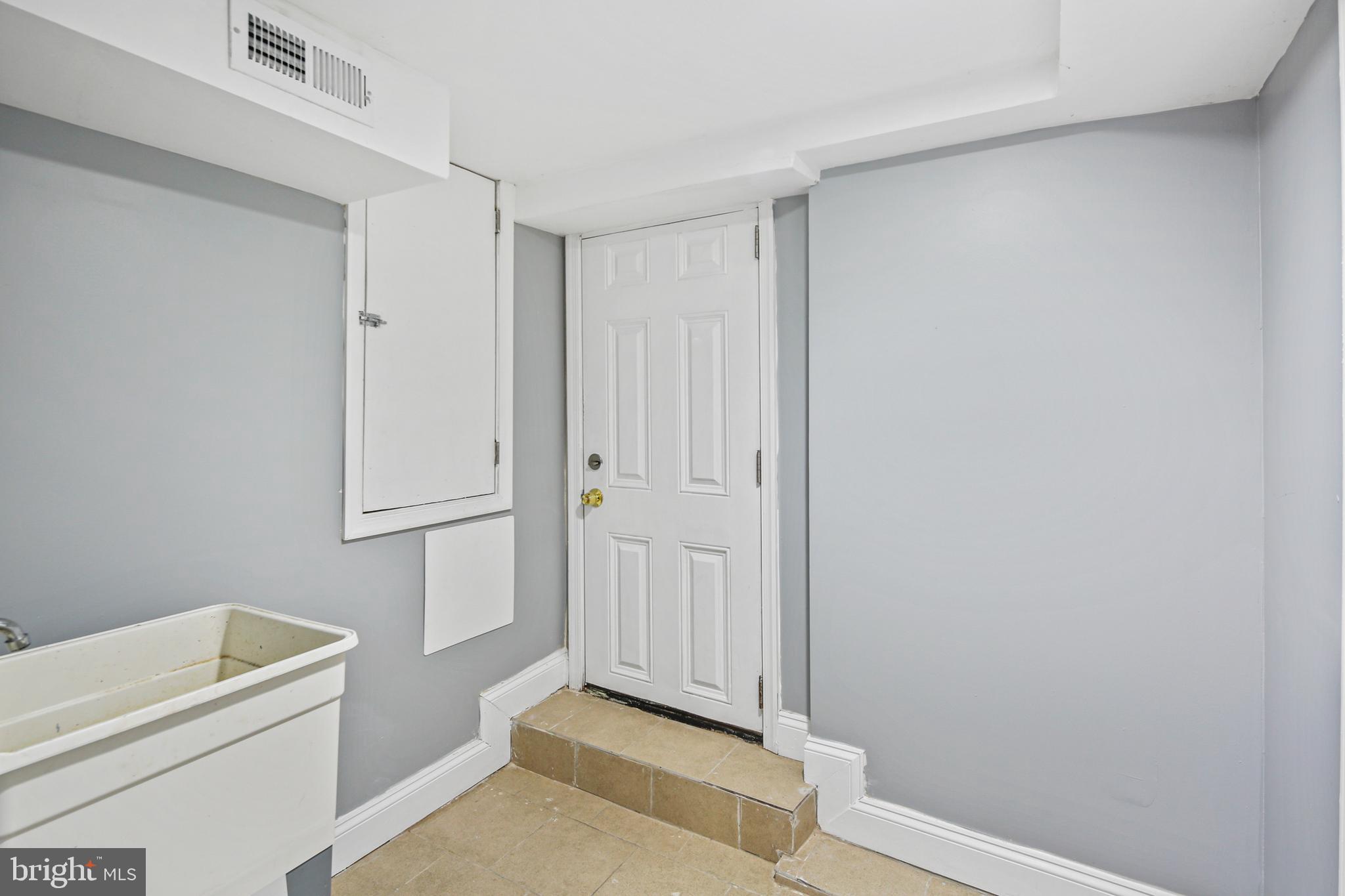 2806 Orleans Street Baltimore, MD 21224 - Photo 25 of 29 Utility Room