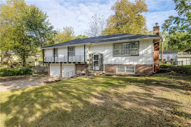 $249,900 | 9408 East 81st Terrace, Raytown, MO 64138