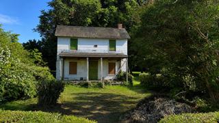 461 Jewell Road Friendship, MD 20758 - Photo 4 of 4 a view of a house with yard and plants
