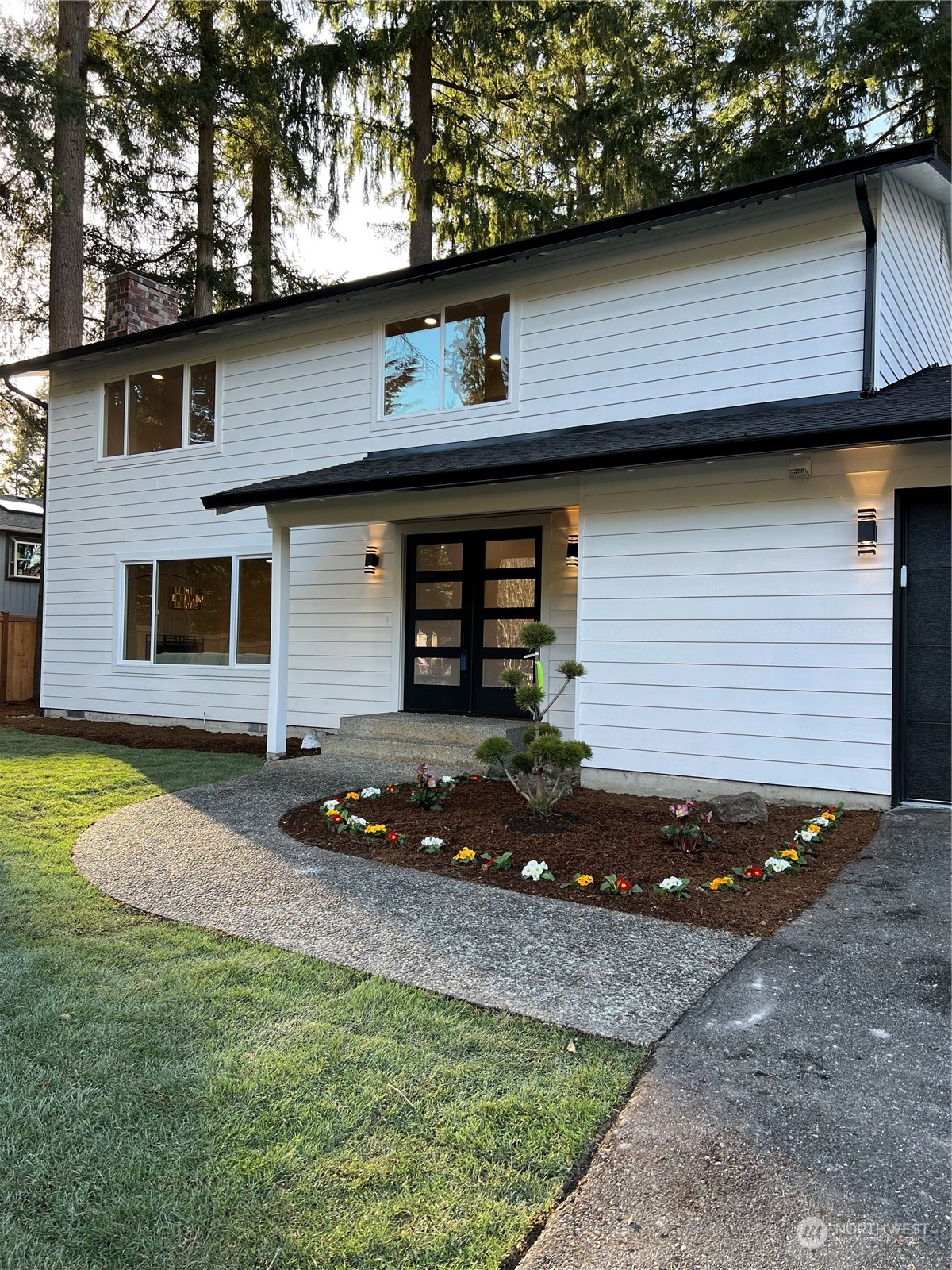 14815 167th Place Southeast Renton, WA 98059 - Photo 3 of 40 Gallery Image 3