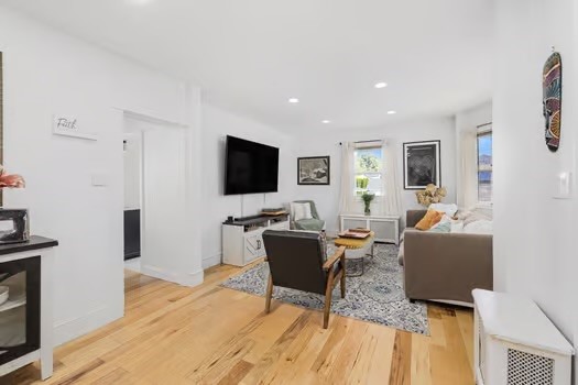 10 South Long Street Johnston, RI 02919 - Photo 13 of 47