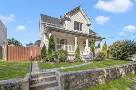 10 South Long Street Johnston, RI 02919 - Photo 2 of 47