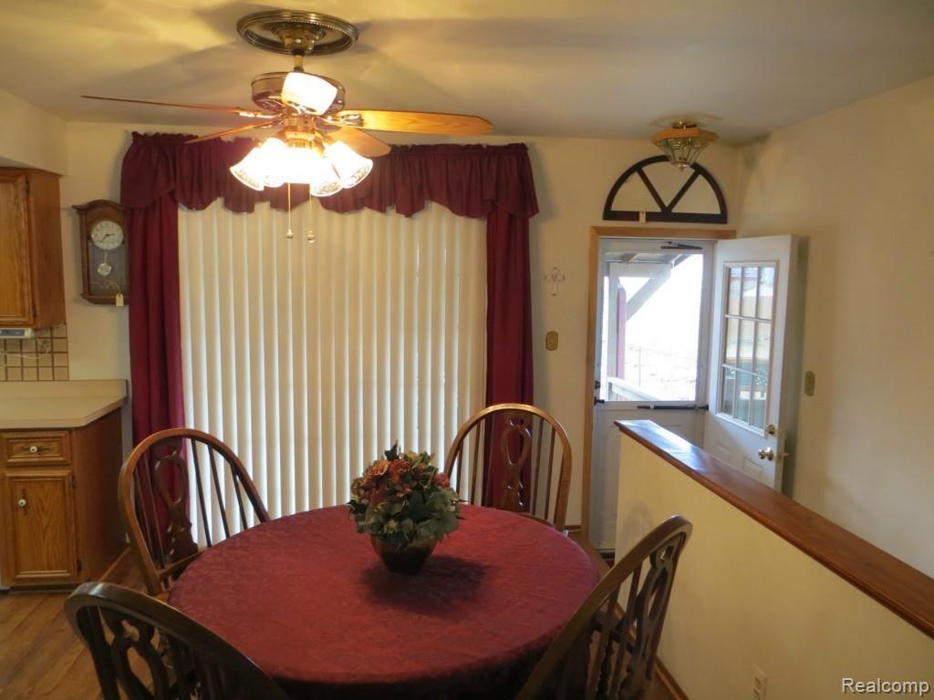 3874 Samuel Avenue Rochester, MI 48309 - Photo 7 of 30 7.JPG