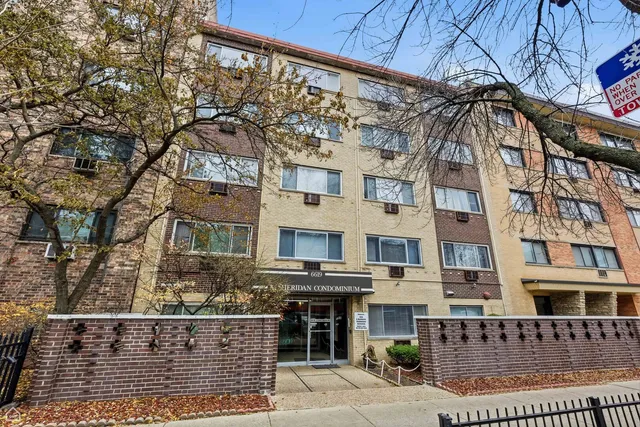 $245,000 | 6619 North Sheridan Road, Unit 401, Chicago, IL 60626