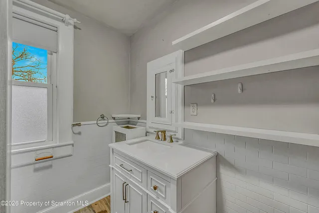 $2,000 | 123 William Street, Scranton, PA 18510