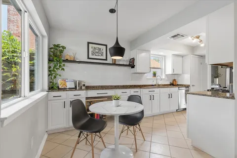 $495,000 | 208 Skyloop Drive, Austin, TX 78745