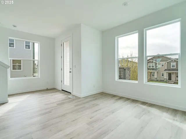 $583,990 | 3664 Southeast 86th Avenue, Hillsboro, OR 97123