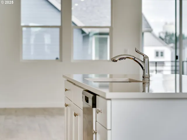 $583,990 | 3664 Southeast 86th Avenue, Hillsboro, OR 97123