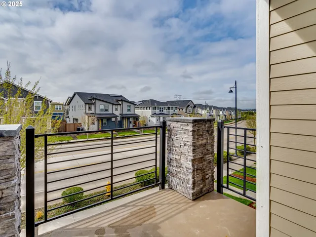 $583,990 | 3664 Southeast 86th Avenue, Hillsboro, OR 97123