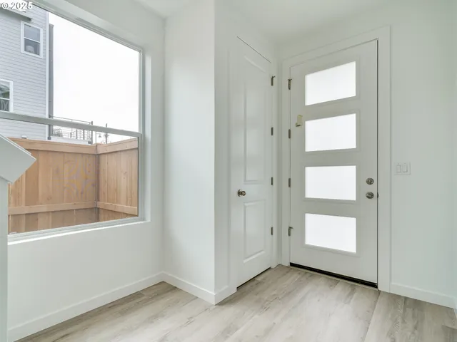 $583,990 | 3664 Southeast 86th Avenue, Hillsboro, OR 97123