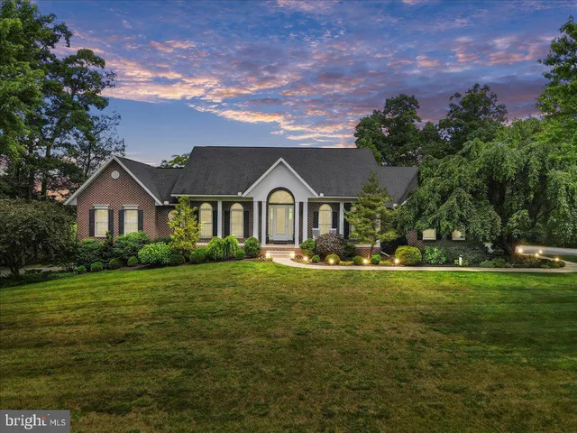 $679,900 | 934 Samerica Drive, Chambersburg, PA 17202