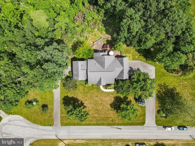 $679,900 | 934 Samerica Drive, Chambersburg, PA 17202