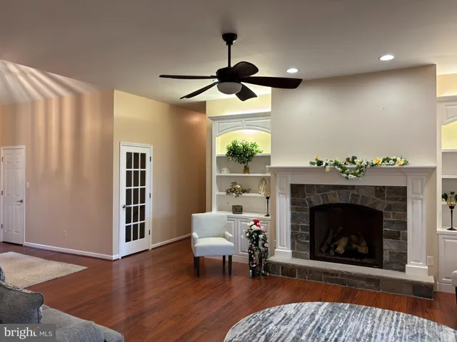 $679,900 | 934 Samerica Drive, Chambersburg, PA 17202