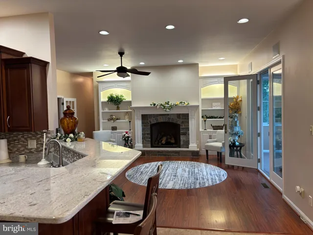 $679,900 | 934 Samerica Drive, Chambersburg, PA 17202