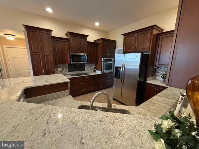 $679,900 | 934 Samerica Drive, Chambersburg, PA 17202